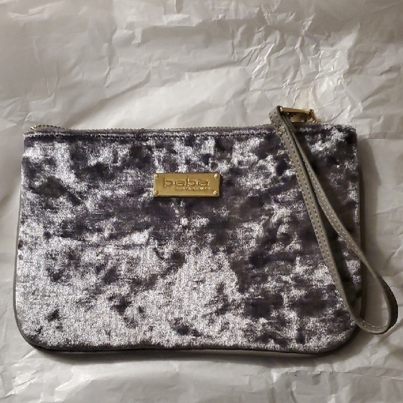 bebe Handbags - Bebe Velvet Metallic Silver Wristlet Clutch